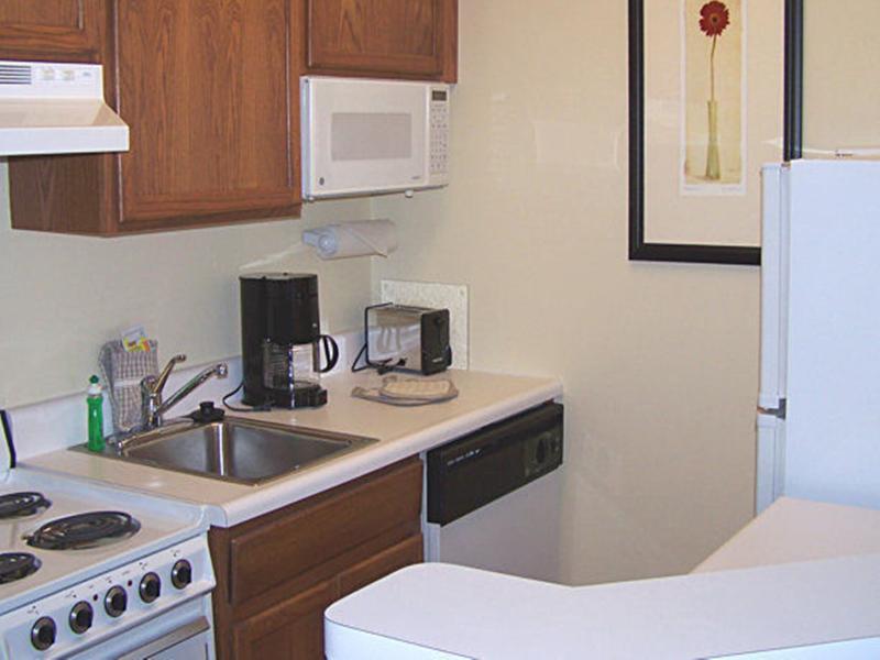 Hotel Candlewood St Louis St Charles By Ihg 3*